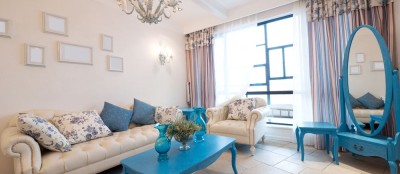 标题：2026轻欧式装修实操指南：壁纸颜色选对，石膏线贴对，老房“去土增雅”就这么简单