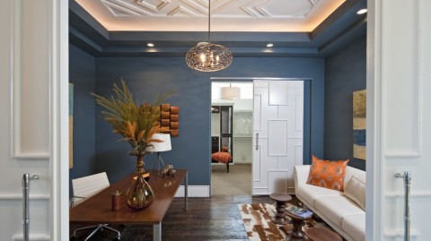 20平米客厅吊顶，看完这篇至少省2000！2026最新报价+避坑指南，别再被装修公司当韭菜了